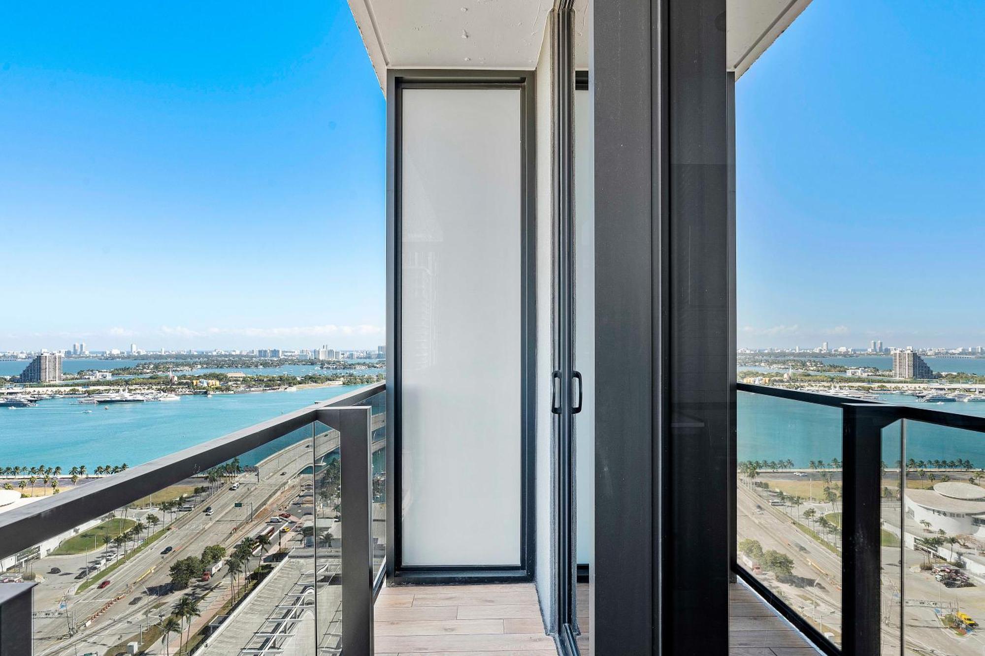 Downtown By Miami Vacation Rentals Exteriör bild