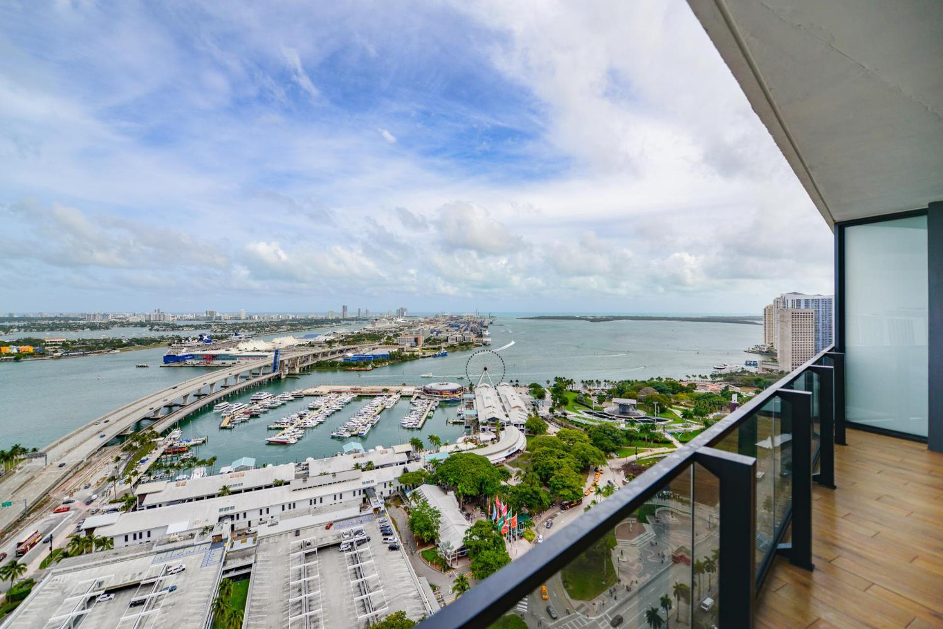 Downtown By Miami Vacation Rentals Exteriör bild