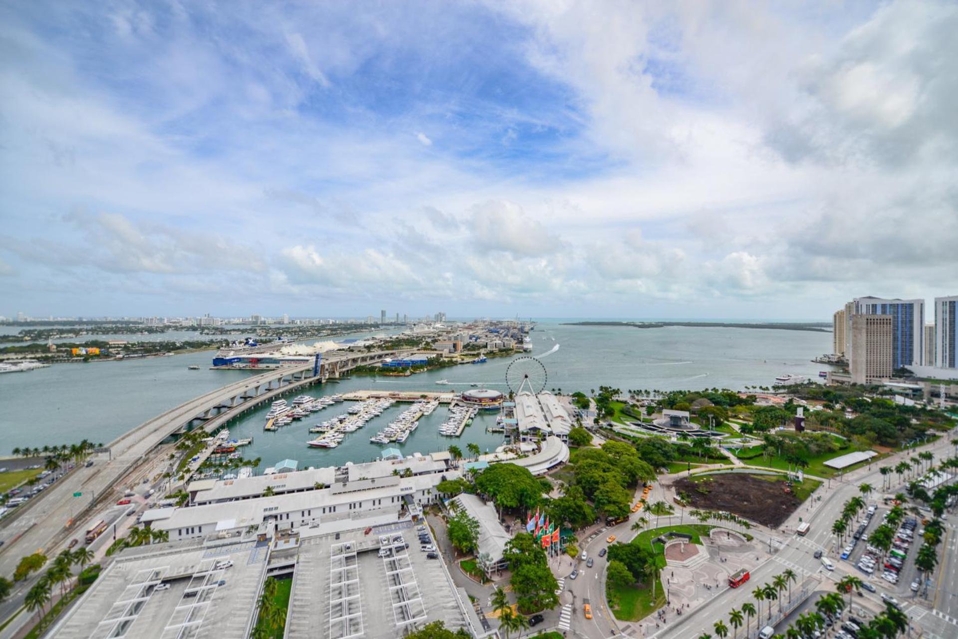 Downtown By Miami Vacation Rentals Exteriör bild